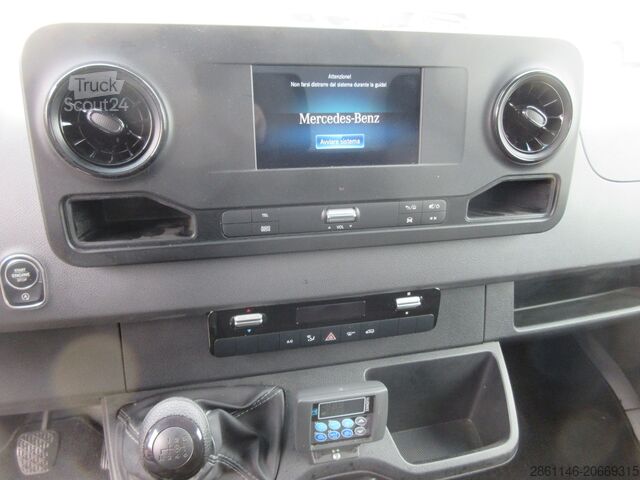 Kyld skåpbil -20 GRADER MED PANELER MERCEDES SPRINTER 415CDI FURGONE ISOTERMICO