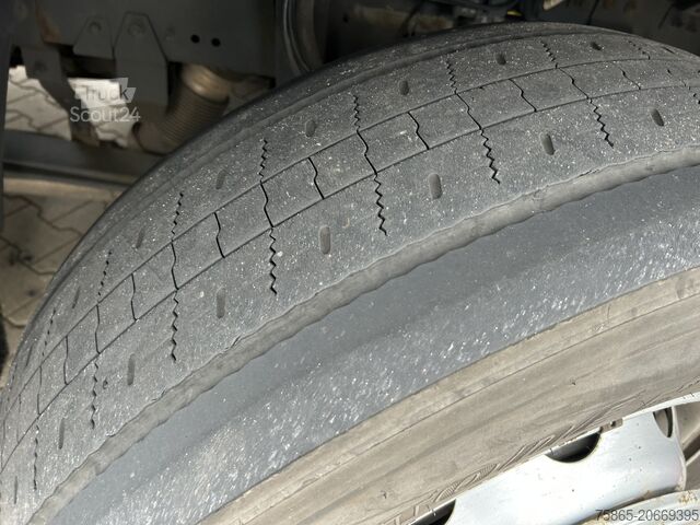 Standaard-SZM DAF XF 440 FT Space Cab / 959 dkm / 2 Tanks / Stand...