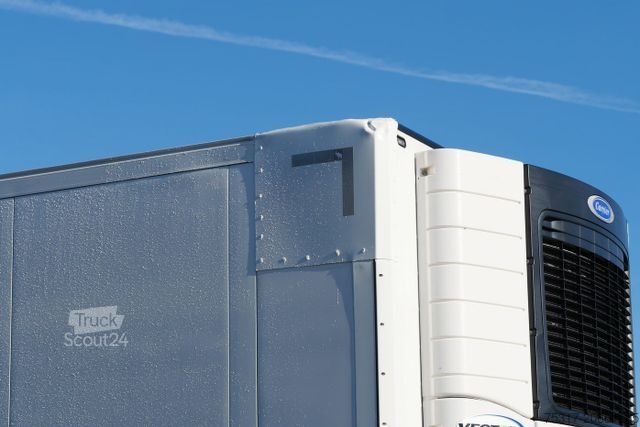 Rashladna poluprikolica SCHMITZ CARGOBULL SKO 18 /LBW BÄR 2500 kg / CARRIER 1550 / ROLLTOR