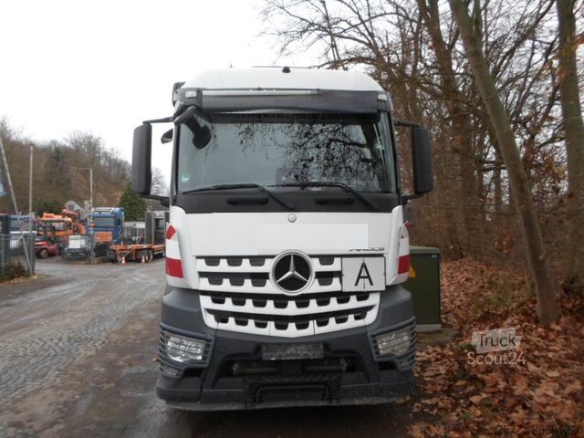 Kanca kasalı yük kamyonu (roll-off) MERCEDES-BENZ 2545 L/ Meiller Abroller/ Lenkachse