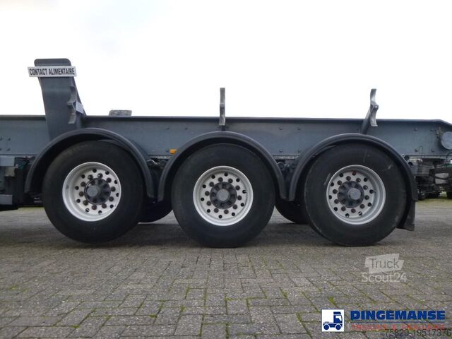 Réservoir Filiat 3-axle tank trailer chassis incl supports