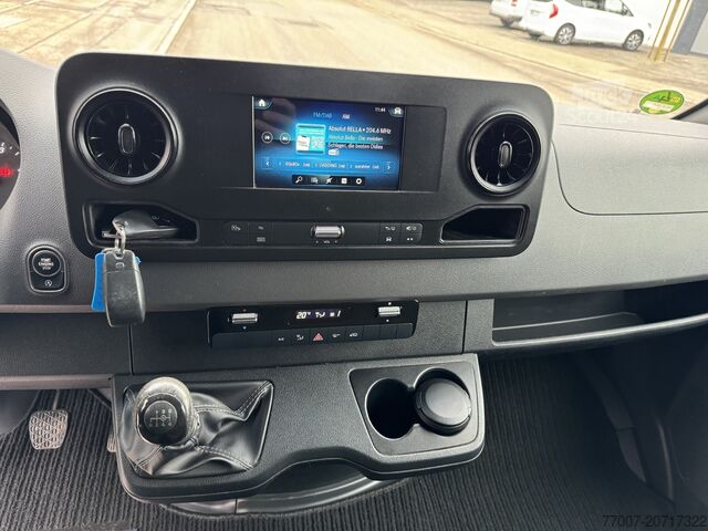 Висока височина на фургона Mercedes-Benz Sprinter 315 CDI Kasten ML+H 3-Sitze Kli