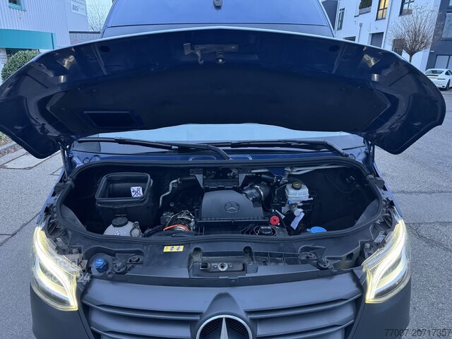 Kastenwagen Mercedes-Benz Sprinter 317 CDI Kasten Hochdach 3-Sitze