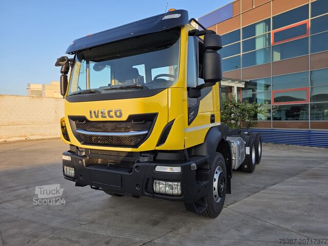 Truck chassis iveco Trakker