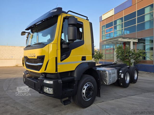 Truck chassis iveco Trakker
