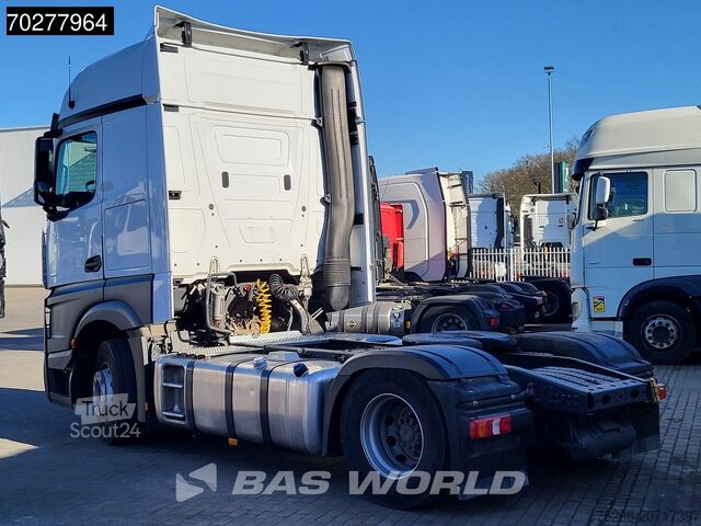 Standard-SZM Mercedes Actros 1851 Actros 4X2 BigSpace 2x Tanks