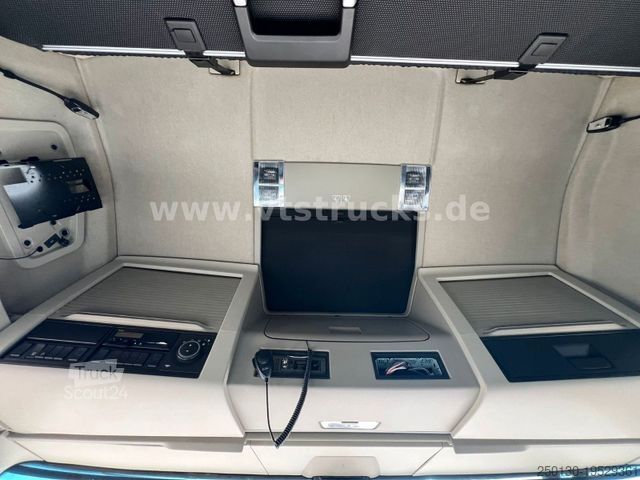 Lastbil med flak VOLVO FH 420 6x2 Pritsche+HIAB Ladekran Lenk-/Lift EU6