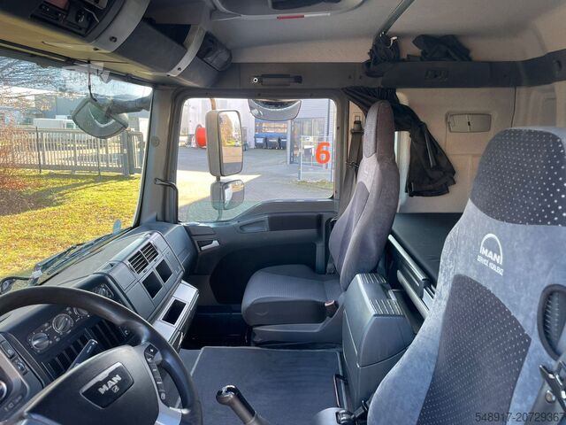 Gesloten bak MAN TGL8.180