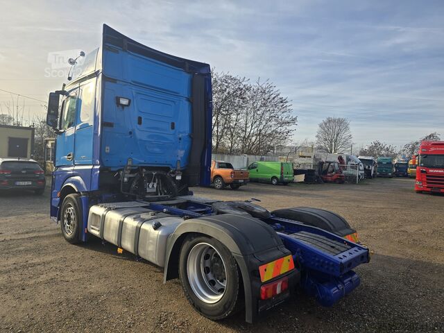 Стандартний тягач MERCEDES-BENZ 1845 Big Space LowLiner