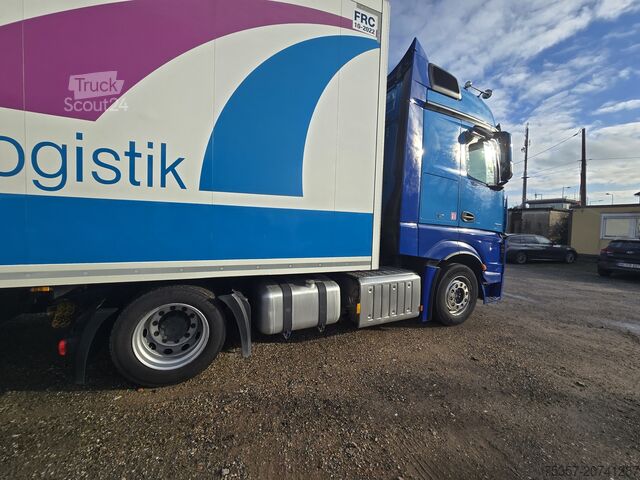 Стандартний тягач MERCEDES-BENZ 1845 Big Space LowLiner