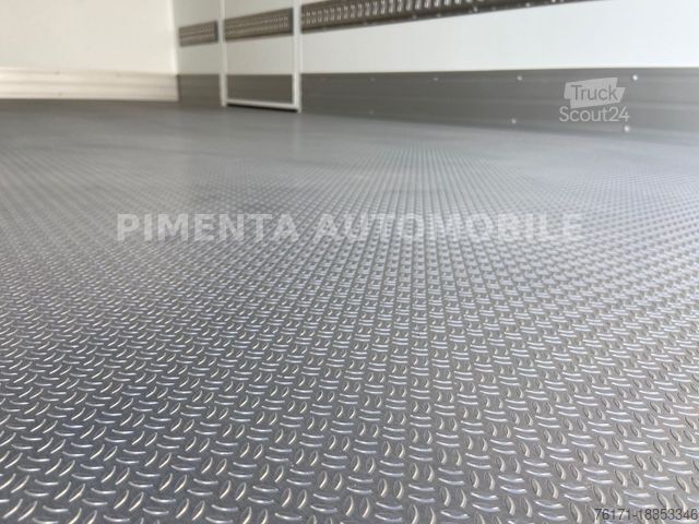 Refrigerator body van IVECO Daily 70C18A8 TK AUT THERMOKI ROHRBAHNEN LED LBW