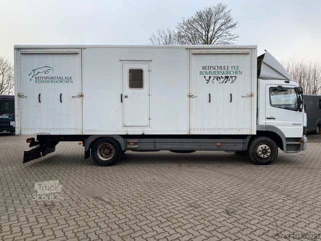 Veewagen MERCEDES-BENZ ATEGO 1328 6 Pferde nur 71 TKM