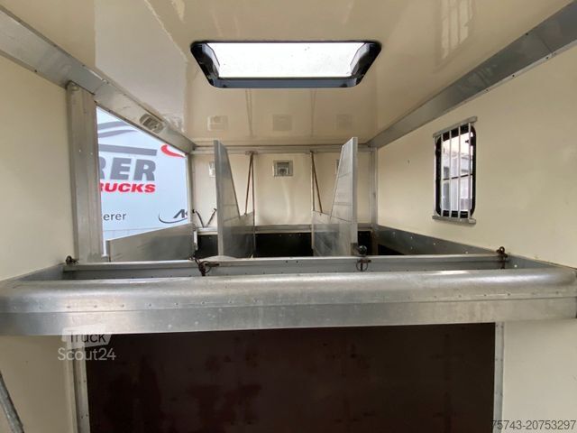 Veewagen MERCEDES-BENZ ATEGO 1328 6 Pferde nur 71 TKM