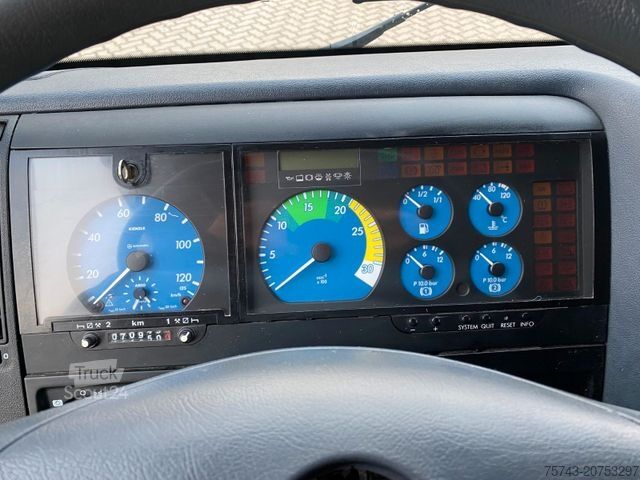 Veewagen MERCEDES-BENZ ATEGO 1328 6 Pferde nur 71 TKM