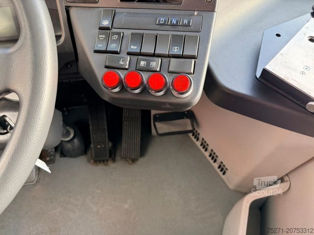 Αρθρωτό λεωφορείο VOLVO 7900 G Hybrid || 6 Fahrzeuge