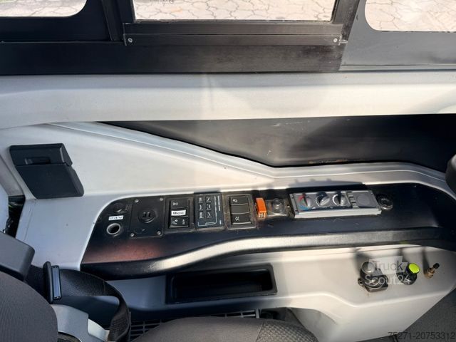 Αρθρωτό λεωφορείο VOLVO 7900 G Hybrid || 6 Fahrzeuge