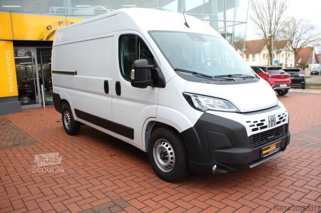 Panel van FIAT Ducato 35 L2H2 180 Automatik Kamera Navi