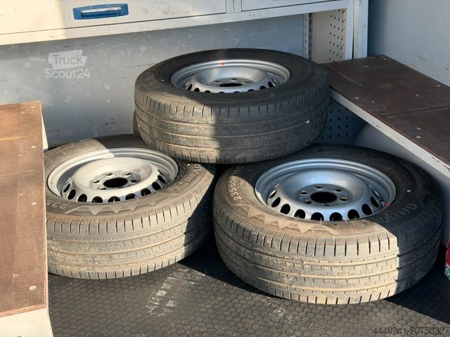 Kastenwagen hoch MERCEDES-BENZ Sprinter 319*L2H2*Mixto*3,5t AHK*Navi*7000kg