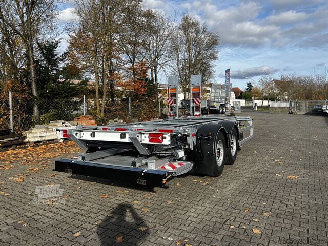 مقطورة بهيكل قابل للتبديل Möslein BDF  Tandem- BDF- Wechselanhänger mit Ladebordwand