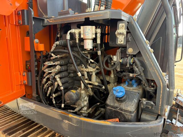 Escavatore cingolato Doosan DX140LCR-5