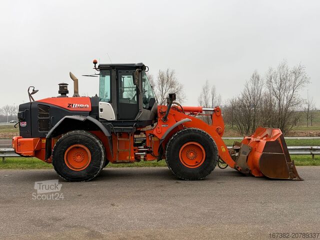 Nakladalnik Hitachi ZW180-5B-TPDX