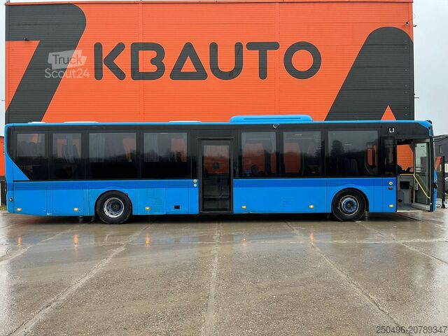Міський автобус Volvo B8RLE 8900 4x2 47 SEATS / AC / AUXILIARY HEATING