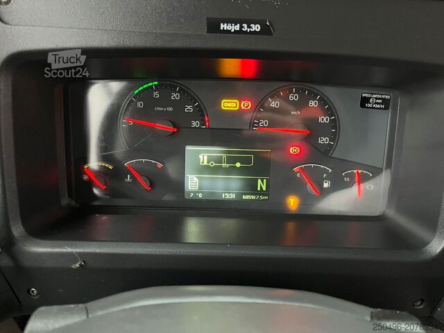 Міський автобус Volvo B8RLE 8900 4x2 47 SEATS / AC / AUXILIARY HEATING