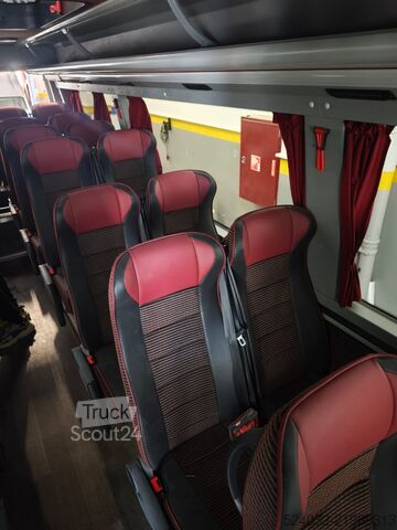 Microbuz Iveco DAILY 22 locuri AUTOBUS iveco daily MINIBUS IVECO DAILY MY24