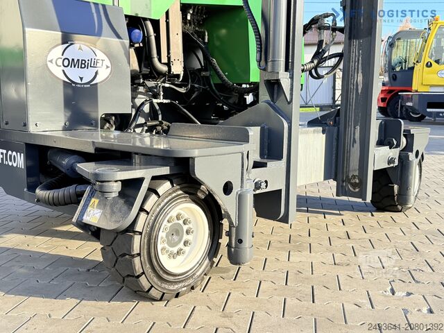 رافعة شوكية رباعية الاتجاهات Combilift C4000 GAS TRIPLEX 6900 FREE-LIFT CABIN