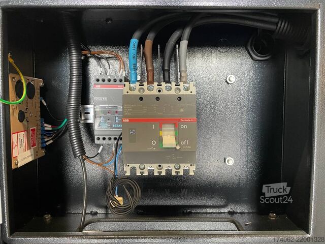 Agregado Cummins 4BTA3.9-GM47 - 55 kVA Marine Generator - DPX-19750