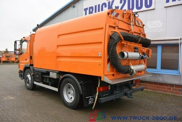 Kadunlakaisukone Mercedes-Benz Atego 1324 HSW Explorer 6 Hecksauger Vorsprühen
