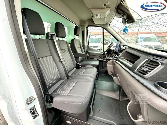 Transporter mit Koffer Ford Transit 2.0 TDI
