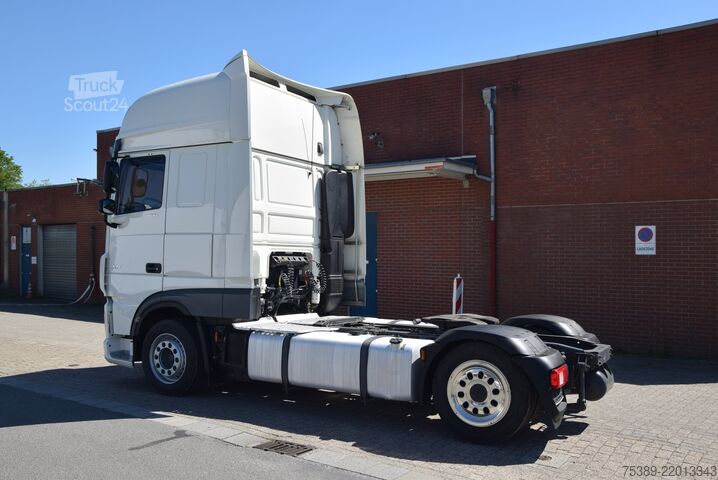 Tilavuusyksikköveturi Daf XF 480 Low Deck Retarder ACC Standklima TV