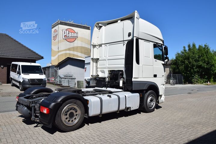 Tilavuusyksikköveturi Daf XF 480 Low Deck Retarder ACC Standklima TV