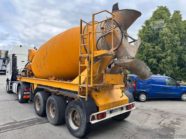Vehicul comercial  Prestel 3 Achs Fahr Betonmischer 10m³ - defekt!