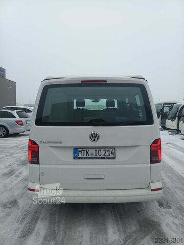 Obytná dodávka Volkswagen California Ocean, Baujahr 2022 | Automatik | Aufstelldach