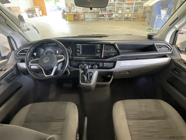 Bivalni kombi Volkswagen California Ocean, Baujahr 2022 | Automatik | Aufstelldach