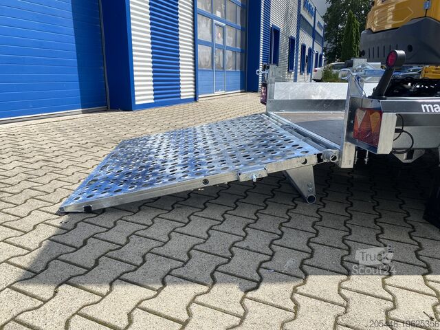 Alçak yükleyicili mini ekskavatör + aksesuar paketi Berger Kraus BK1000JS mit Schwenkarm *HERBSTAKTION*
