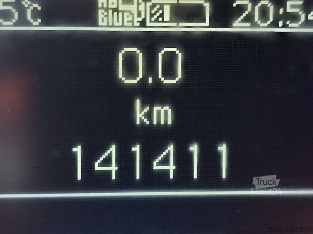 Matkalaukku MERCEDES-BENZ SPRINTER 316 Bakwagen Laadklep!