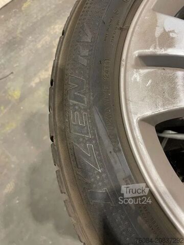 Wheels with tire set Kumho Kumho banden met Mercedes velgen 255/50 R19 107V
