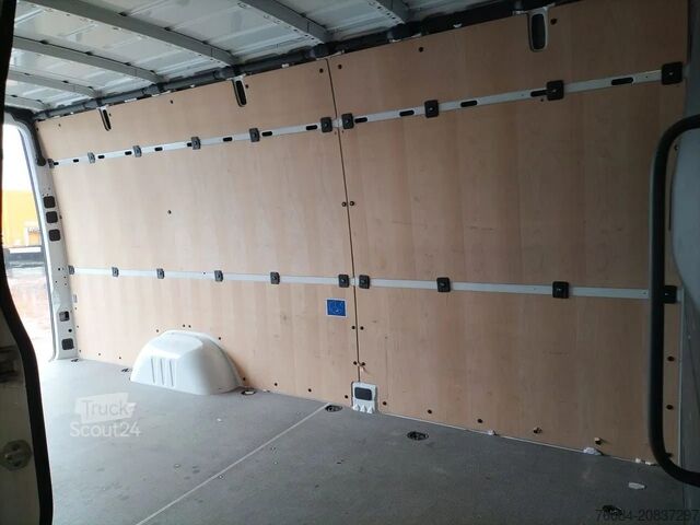 Upholstery Mercedes-Benz Binnenbekleding L2H2 Sprinter