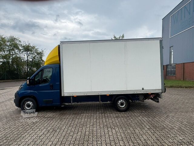 Kasa kamyoneti FIAT Ducato koffer mit ladebordwand