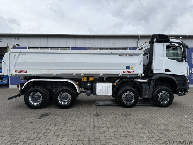 Tipper Mercedes-Benz AROCS 4145 8x8 EURO6 WYWROTKA TRÓJSTRONNA Z BOR...