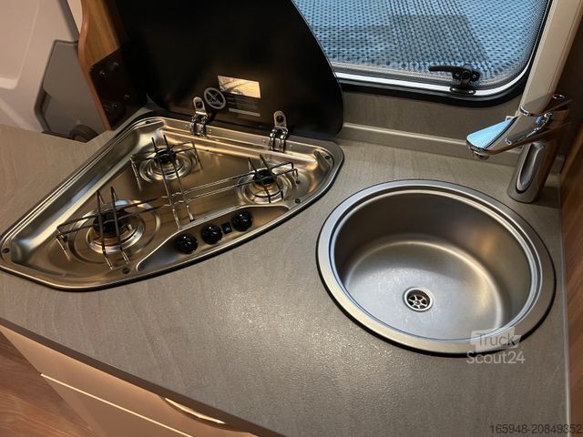 Semi-integrated camper WEINSBERG Pepper 600 MEG | Einsteigen, los, genießen!