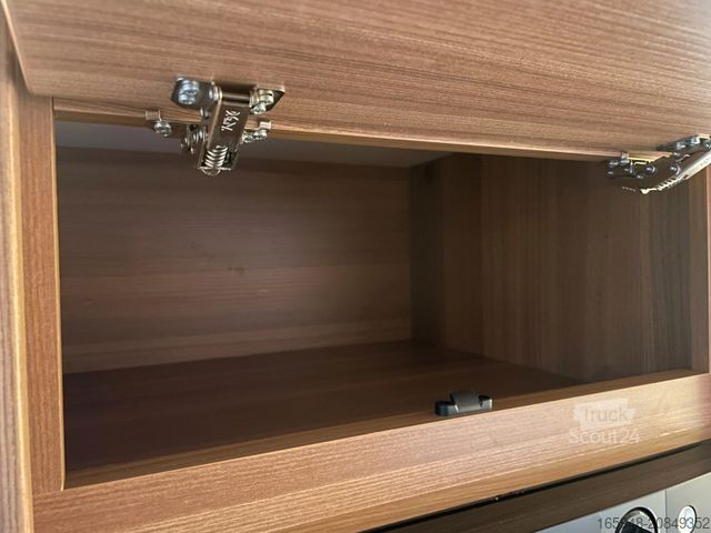 Semi-integrated camper WEINSBERG Pepper 600 MEG | Einsteigen, los, genießen!