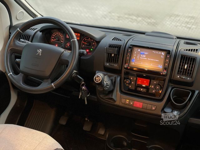 Semi-integrated camper WEINSBERG Pepper 600 MEG | Einsteigen, los, genießen!