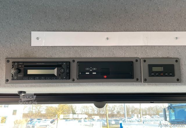 Højt tag varevogn MERCEDES-BENZ Vario 818 D KA/ L2H2/ 7 Sitze/ Diff-Sprerre