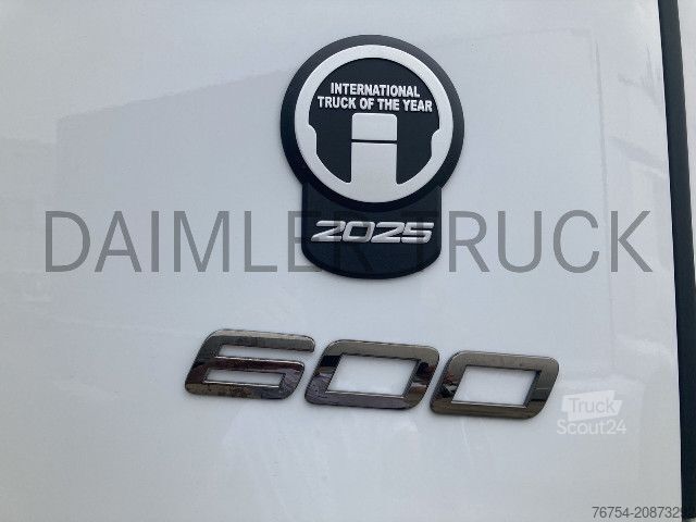 Standardní tahač Mercedes-Benz eActros 600 LS GigaSpace StyleLine SHZ Standklima