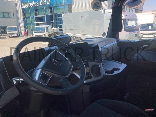 Standardní tahač Mercedes-Benz Actros 1848 LS DriverExtent Retarder Standklima