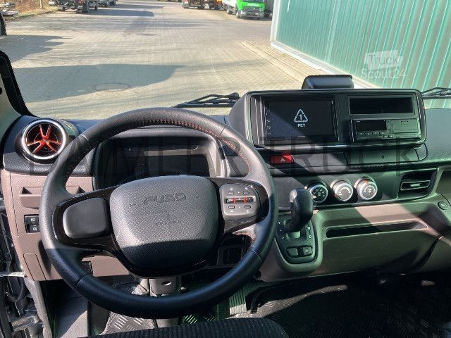 Камион с кука за контейнери FUSO Mitsubishi eCanter 9C18 M-Bat Abroller Klima